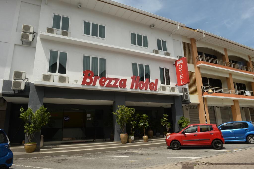 Brezza Hotel Лумут Екстер'єр фото